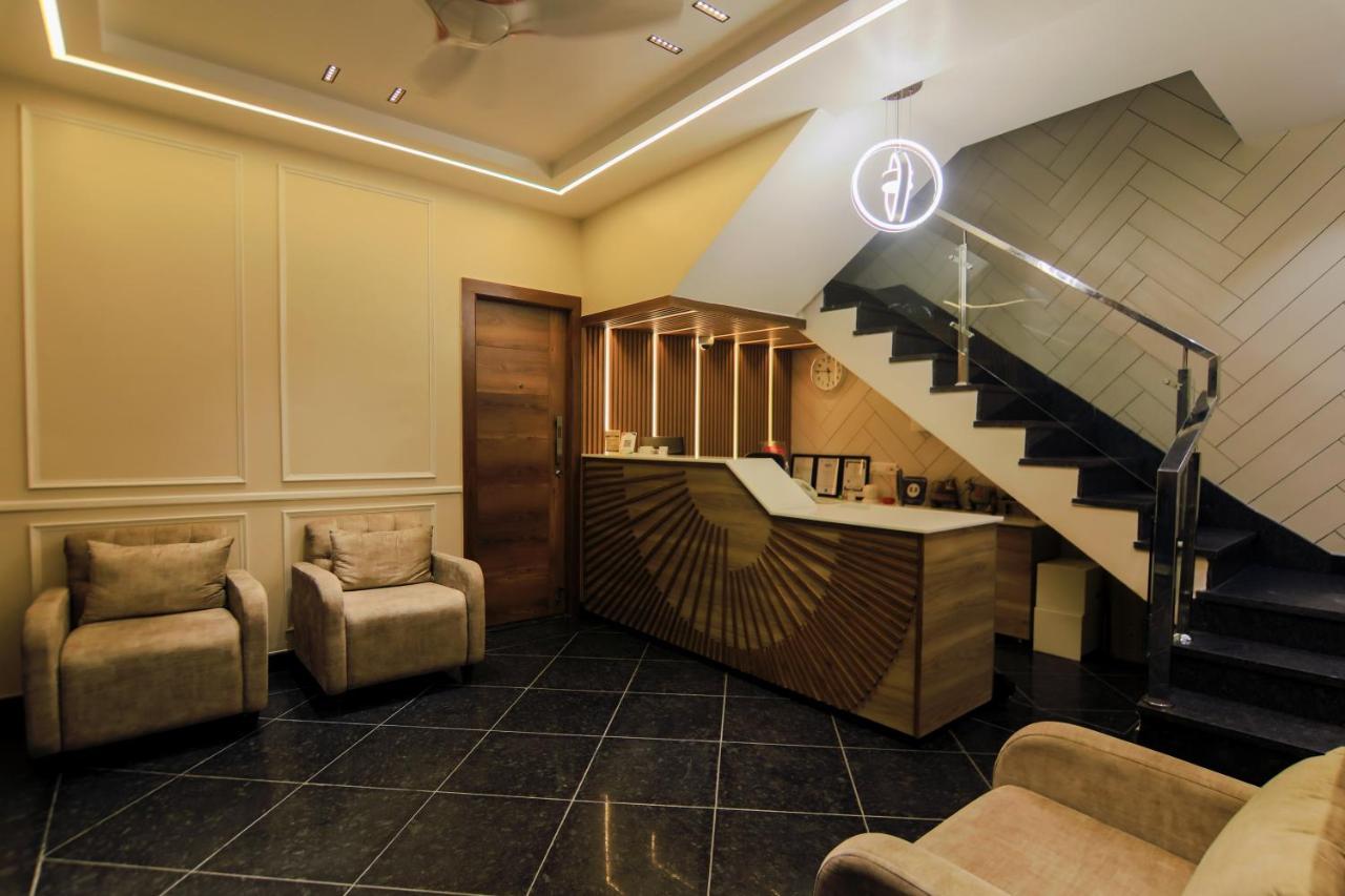 วาชิชธ์ เกสท์เฮาส์ Hotel ริชิเคช ภายนอก รูปภาพ