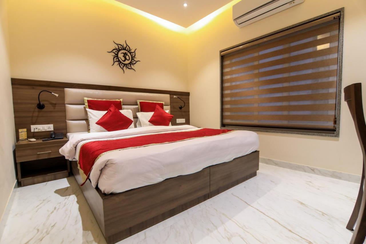 วาชิชธ์ เกสท์เฮาส์ Hotel ริชิเคช ภายนอก รูปภาพ